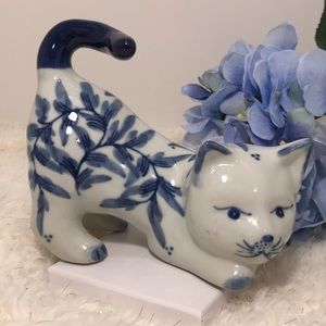 Vintage - Blue Flower Ceramic Porcelain Cat